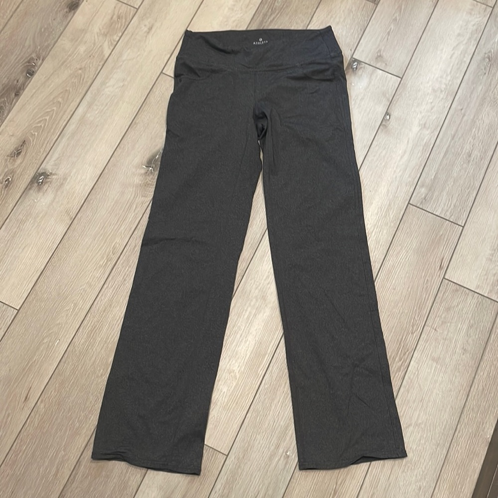 Athleta Fusion Dark Gray with front/back pockets